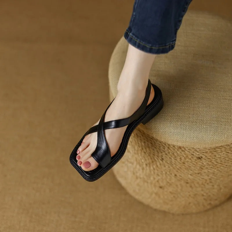 Adela™ | Die Ledersandalen