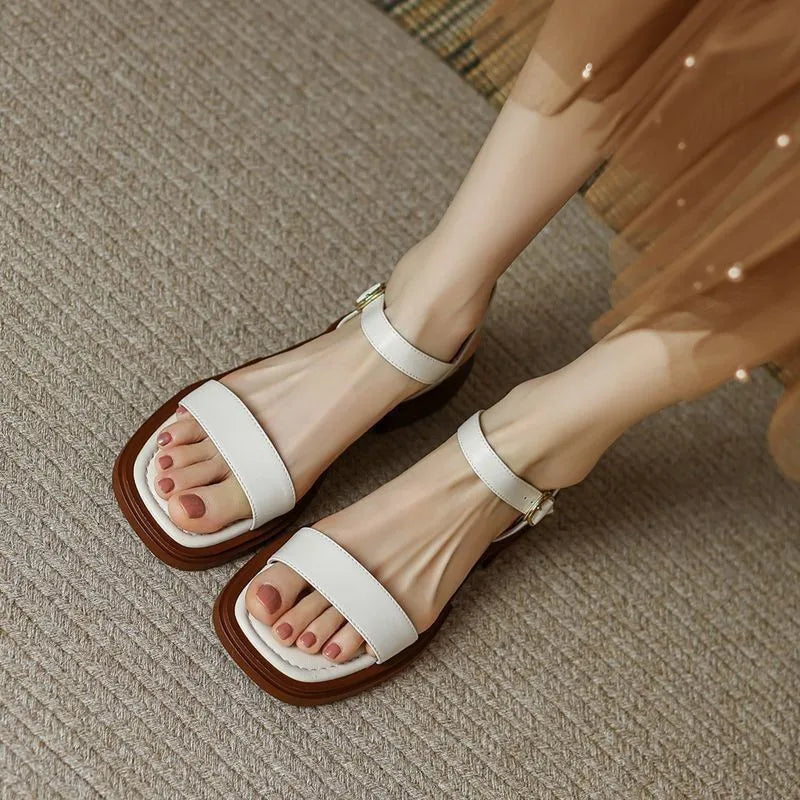 Juneya ™ | Die Ledersandalen